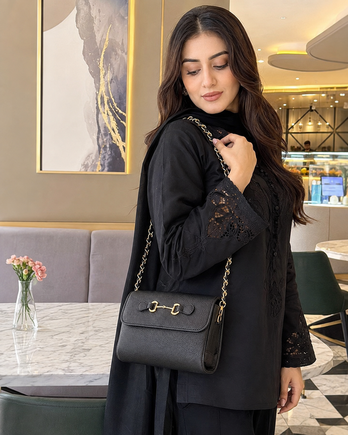 Black Textured Chain Crossbody Bag – China Imported